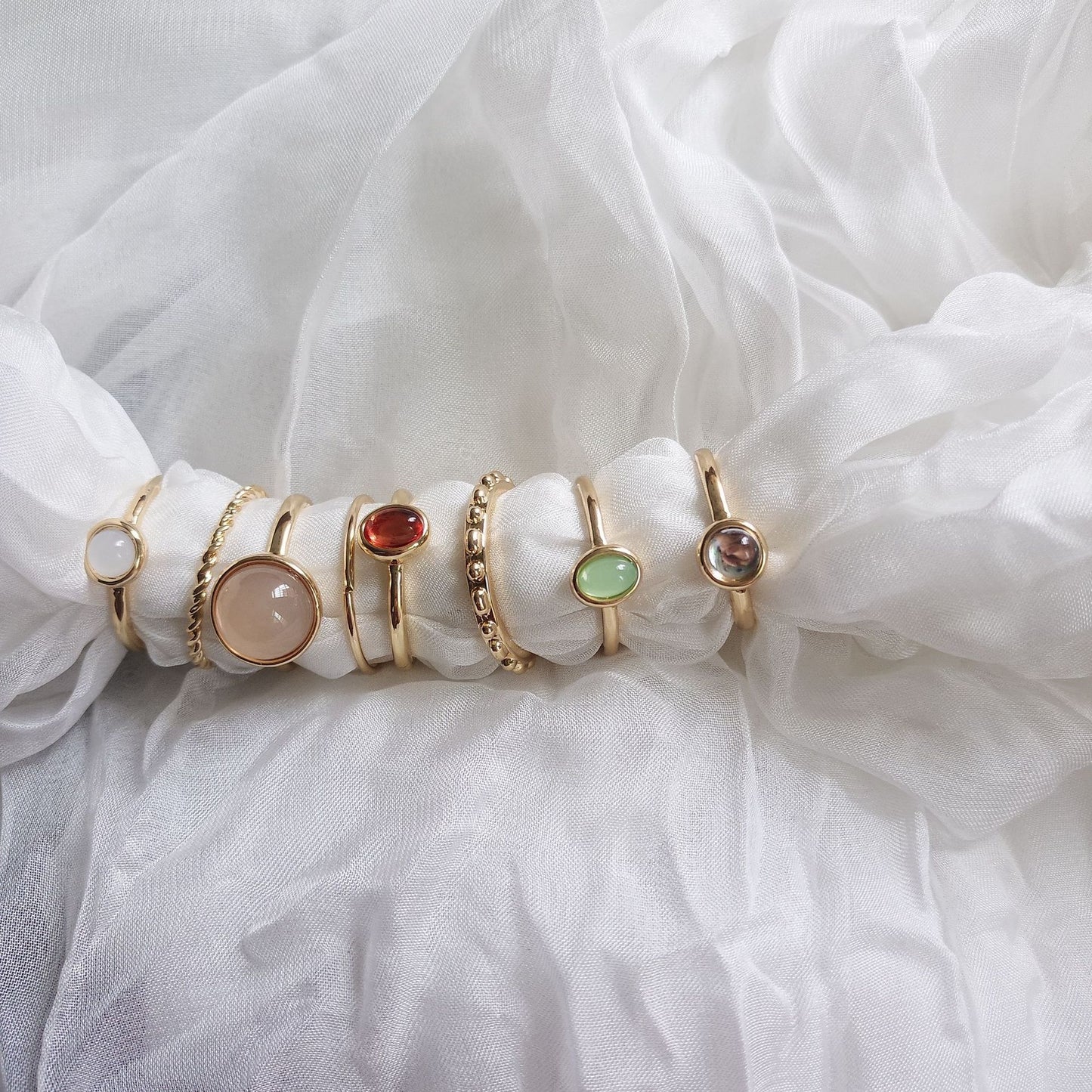 Electroplating Fashion Vintage Round Gemstone Crysta Ring