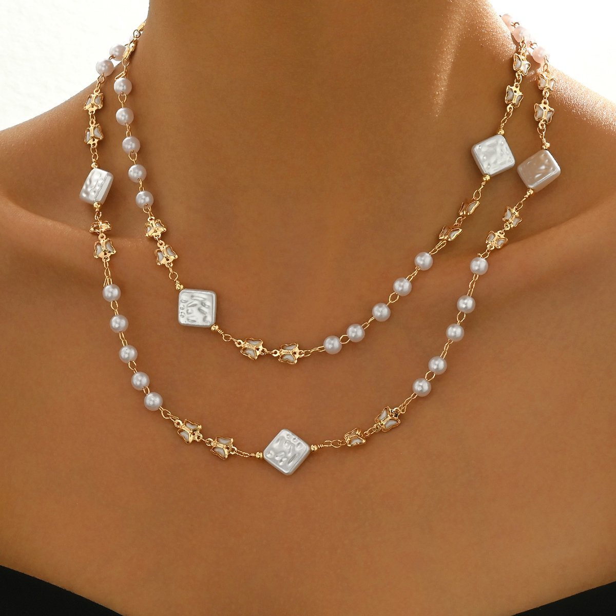Elegant Double Layer Pearl And Square Bead Necklace -  Stylish And Feminine Jewelry For Young Women